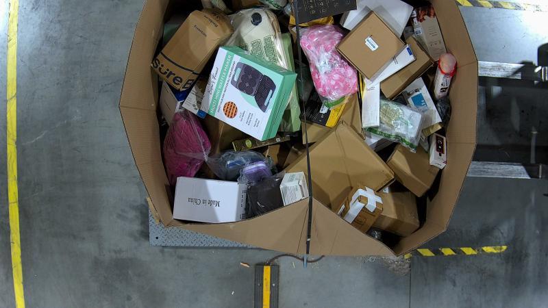 TRUCKLOAD of AMZ Smalls/Mediums - Rapid Electric Stapler, Delta Tub & Shower Trim, Creality 3D Scanner