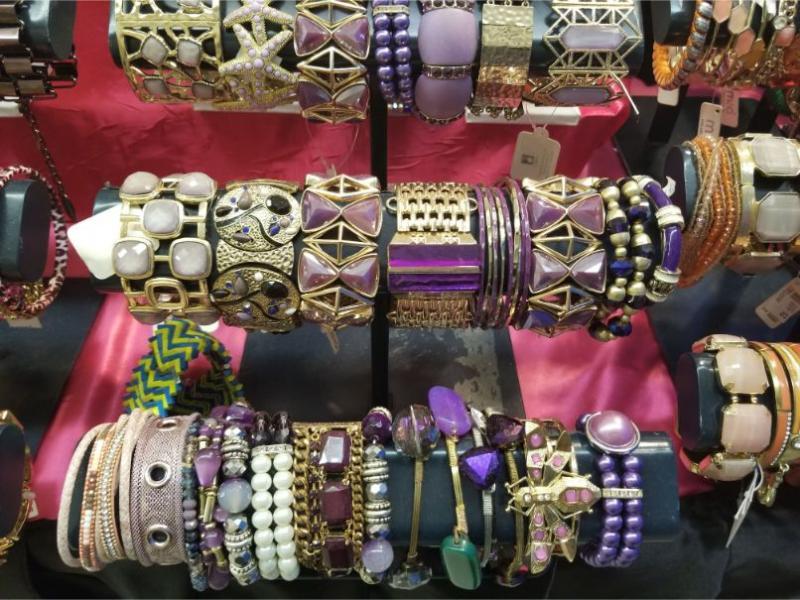 200 Massive Jewelry Overstock Blowout Stunning Pieces