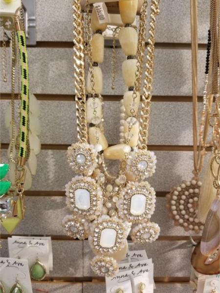 200 Massive Jewelry Overstock Blowout Stunning Pieces