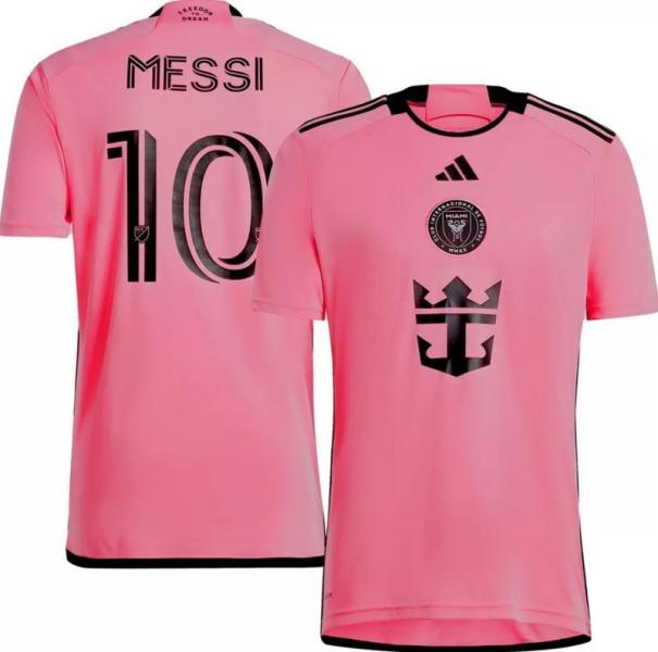 4 Pallets of Apparel, Licensed Goods and Accessories