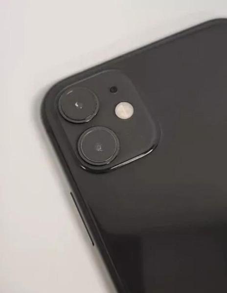 Apple iPhones - Unlocked (Grade A & B)