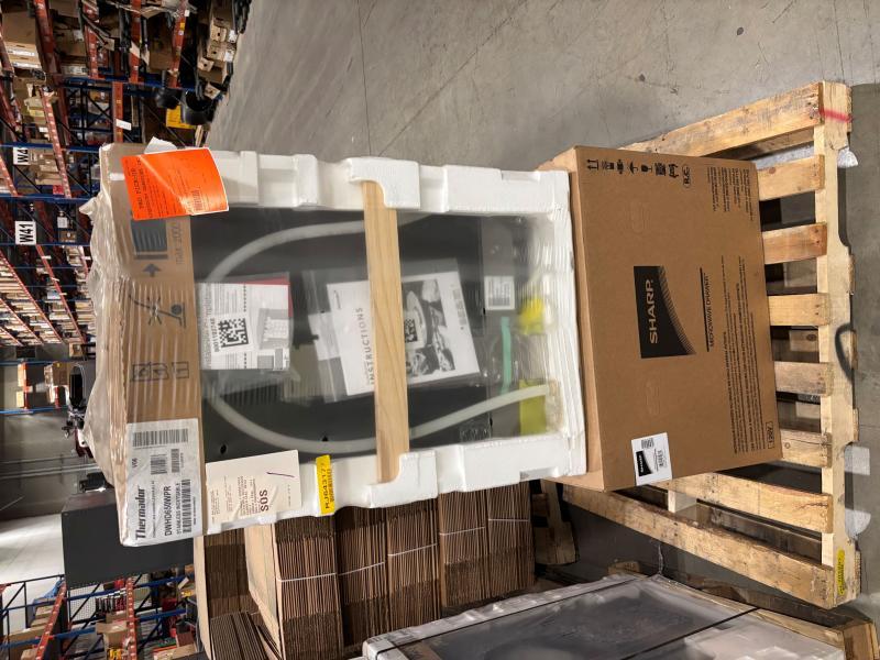 Mixed Lot of Appliances from Thermador, Sharp and Samsung