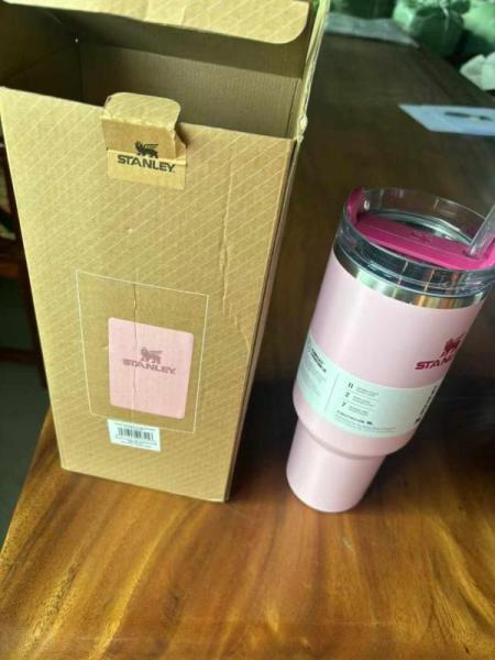 (53) Stanley Quencher 40oz Assorted Colors & Styles